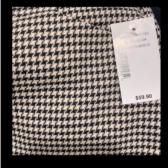 Plus Size 16 Houndstooth Wide Leg Pant - Picture 10 of 10